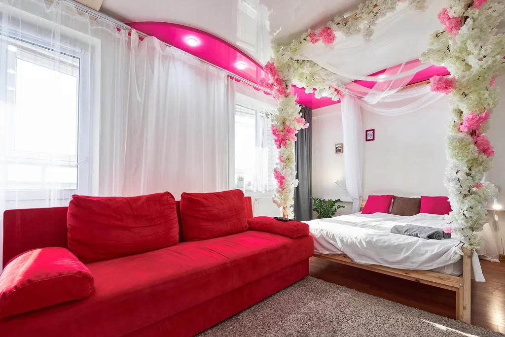 Квартира-студия love story рядом с ЖД вокзалом