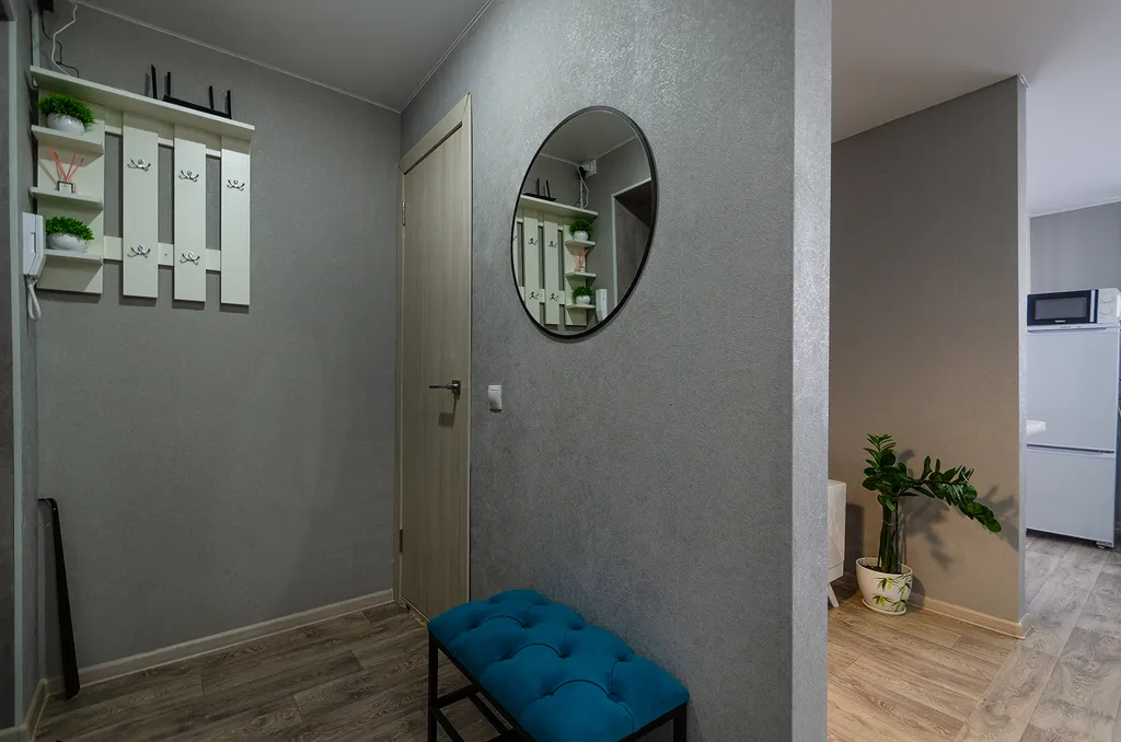 Аквамариновая 2 -комнатная с кондиционером