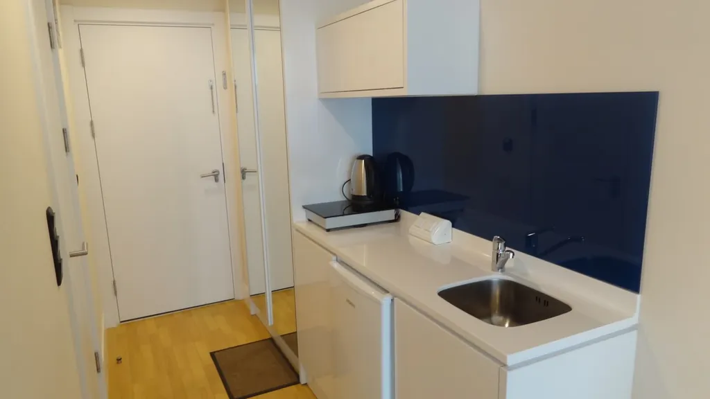 Orbi city 917, 9 этаж