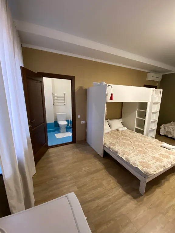 Уютный дом с внутренним двориком