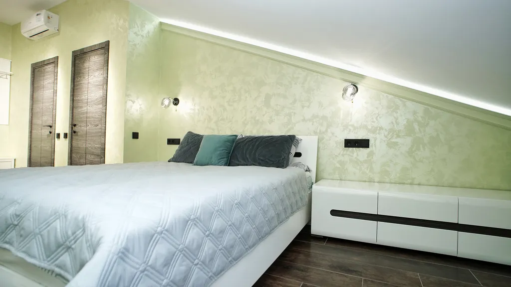 Просторная и уютная студия с балконом, идеальный вид на горы, центр