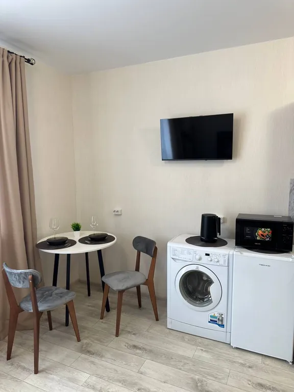 Квартира Квартира Уютная студия в самом развитом районе — Красноярск