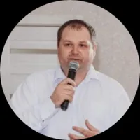 Александр Тютюнник