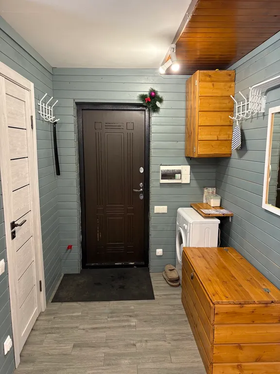 Коттедж Дом для отдыха с террасой и с двумя спальнями — Шерегеш