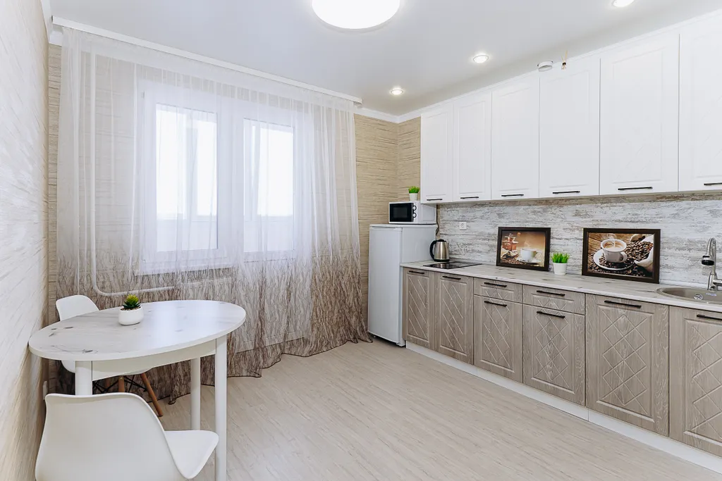 ЛайкХоум на Автомобилистов 15 у Города Еды