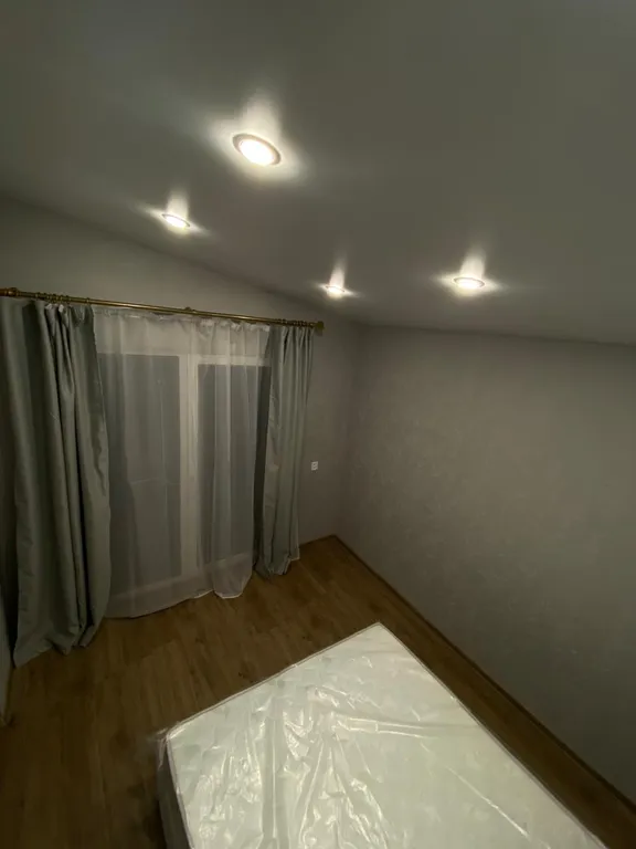 Дом с большой верандой