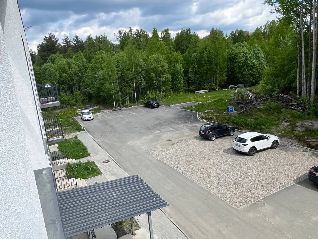 Милая студия в новом доме рядом с озером и набережной