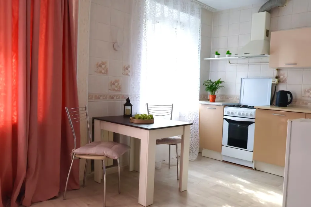 Квартира Апартаменты Чей Чемодан, исторический центр, набережная — Омск