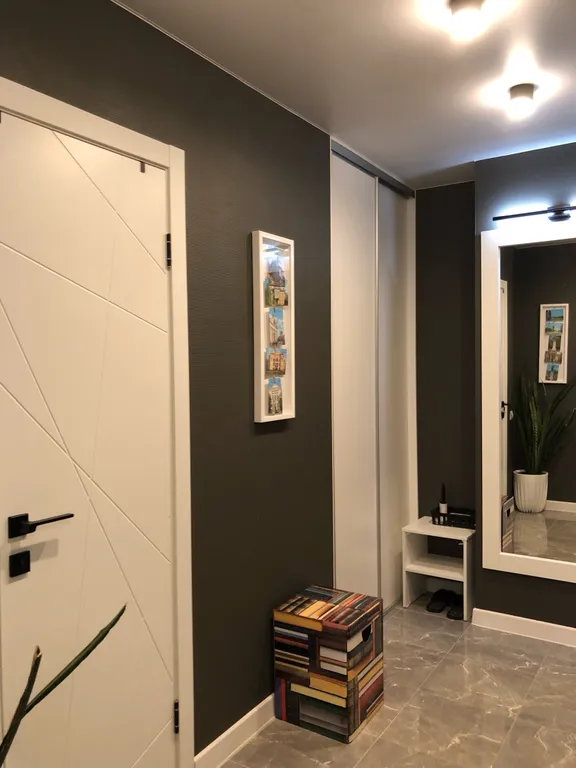 Новая квартира возле ТЦ Изумрудный город