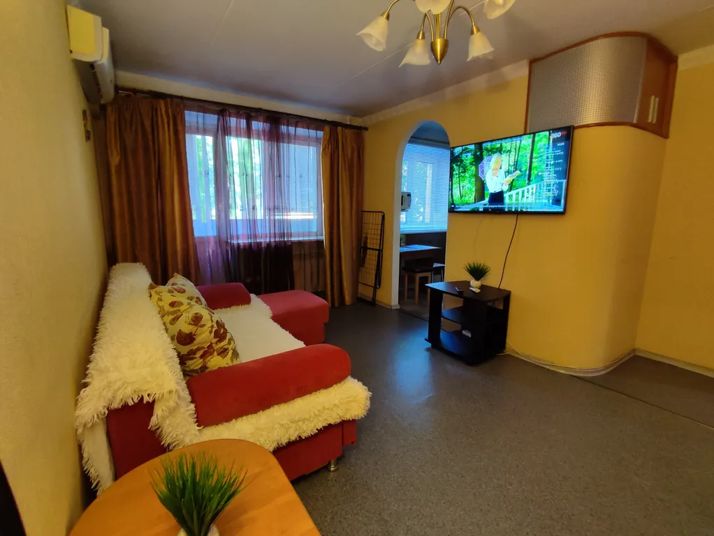 Однокомнатная квартира в самом центре города — аренда посуточно в Кемерово