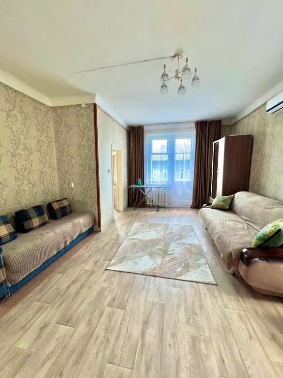 Уютная просторная квартира в центре недалеко от моря