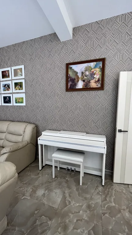 Дом у леса с бассейном