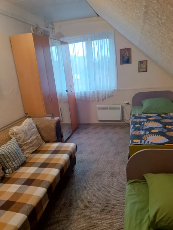 Второй этаж двухэтажного дома со всеми удобствами