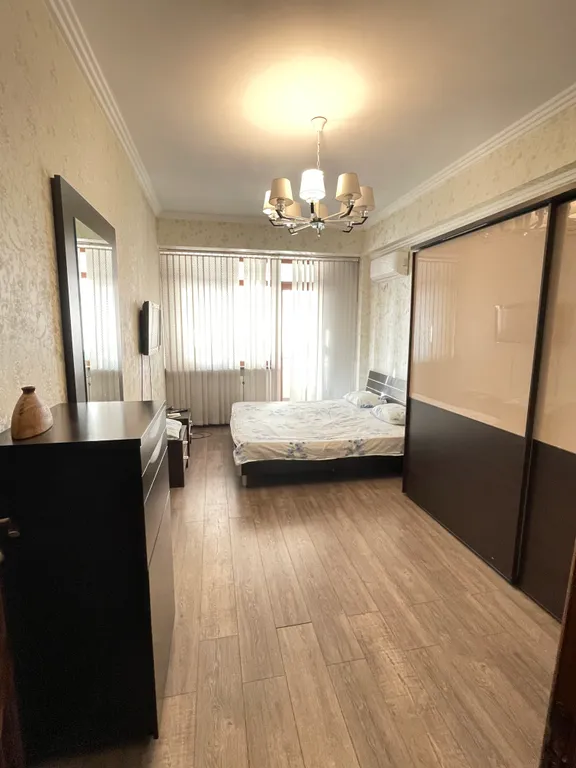 Квартира Двушка в новом доме в центре города — аренда посуточно в Бишкек