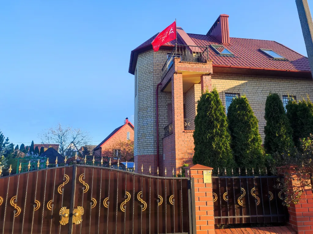 Уютный кирпичный коттедж с баней на дровах и велосипедами для прогулок