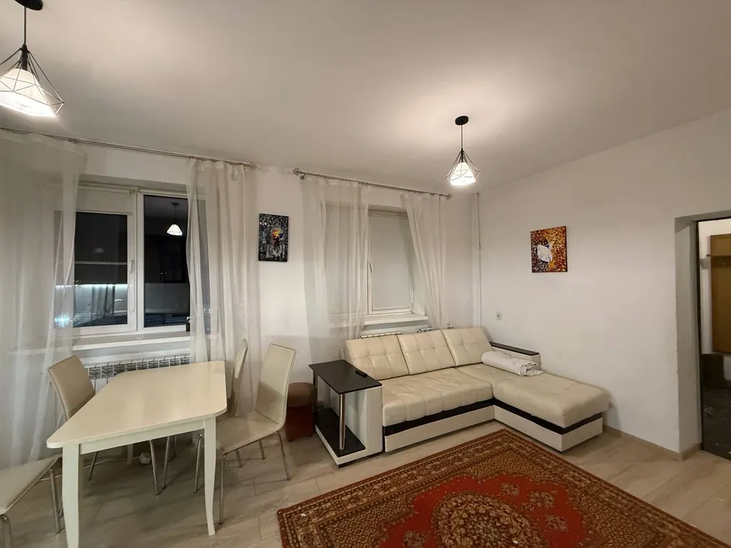 Дом с видом на лес, рядом с рекой Тверцой.