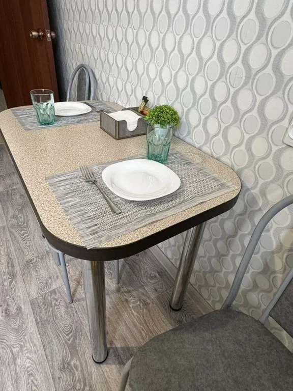 Уютная квартира на Октябрьском проспекте