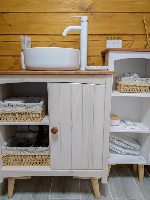 Уютный домик с чаном и баней в сосновом лесу