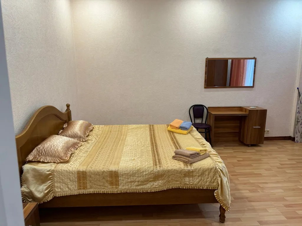 Квартира Комната — аренда посуточно в Заозёрное