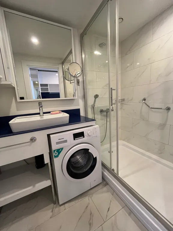 Апартаменты у моря с шикарным видом в апарт-отеле Orbi City