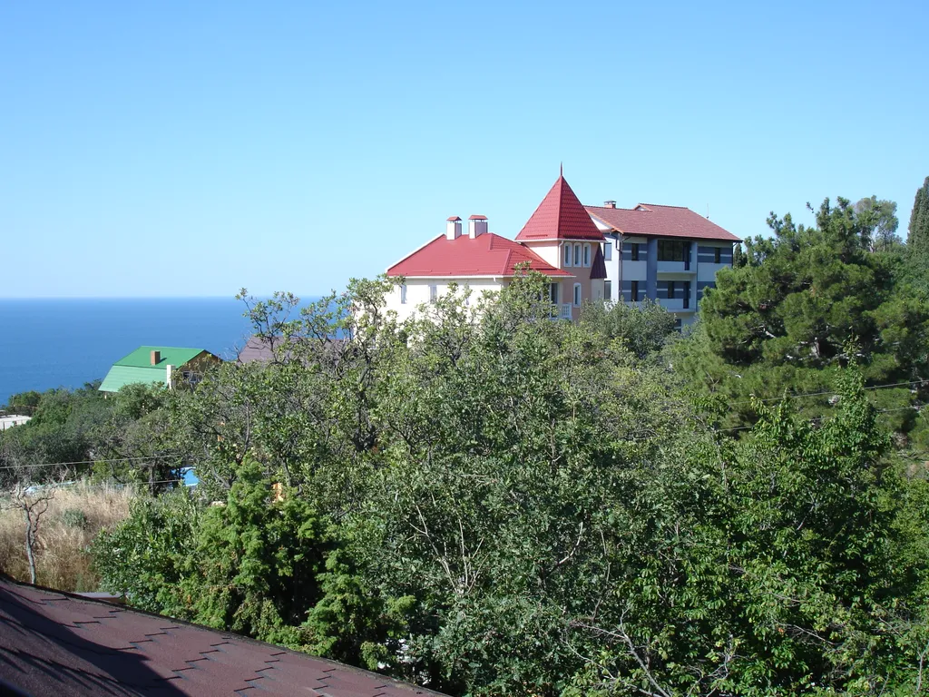 Вилла Azure Marina с бассейном