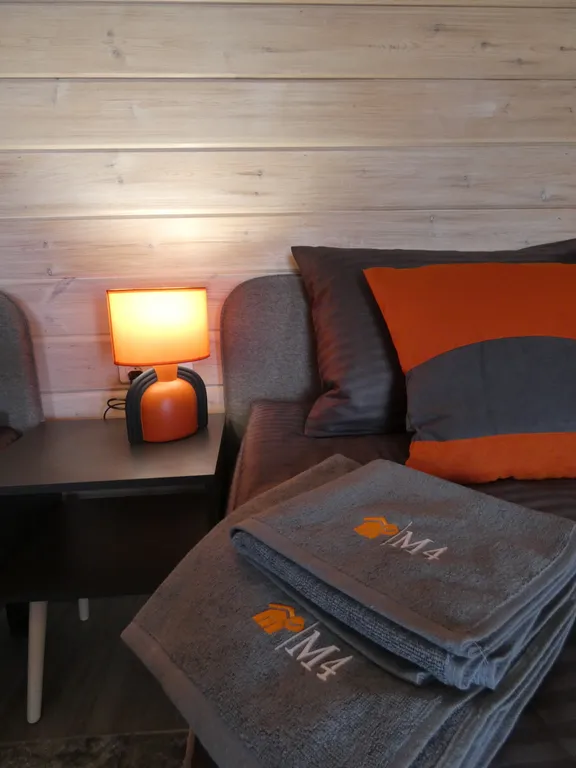 Уютный четырёхместный Домик с отдельными кроватями