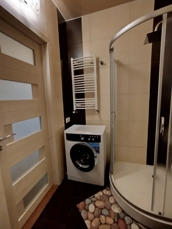 Замечательная квартира в районе 7 горбольницы с видом на горы