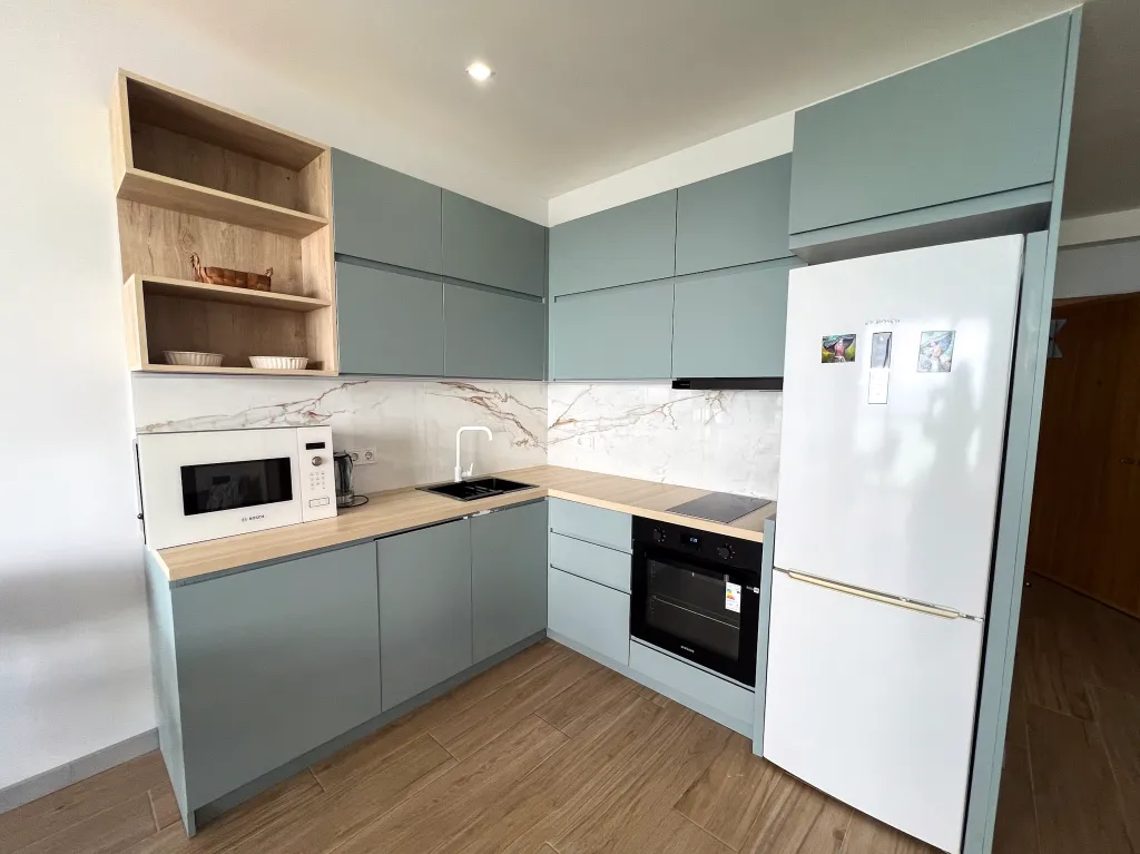 Шикарные апартаменты на берегу моря, Porta Batumi Tower