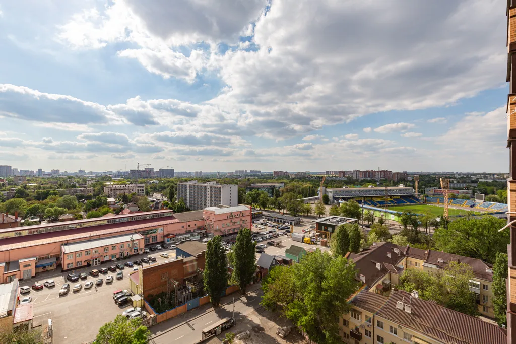 Комфортная квартира с видом на город