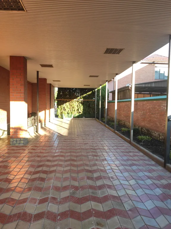 Уютный просторный дом на Крутой