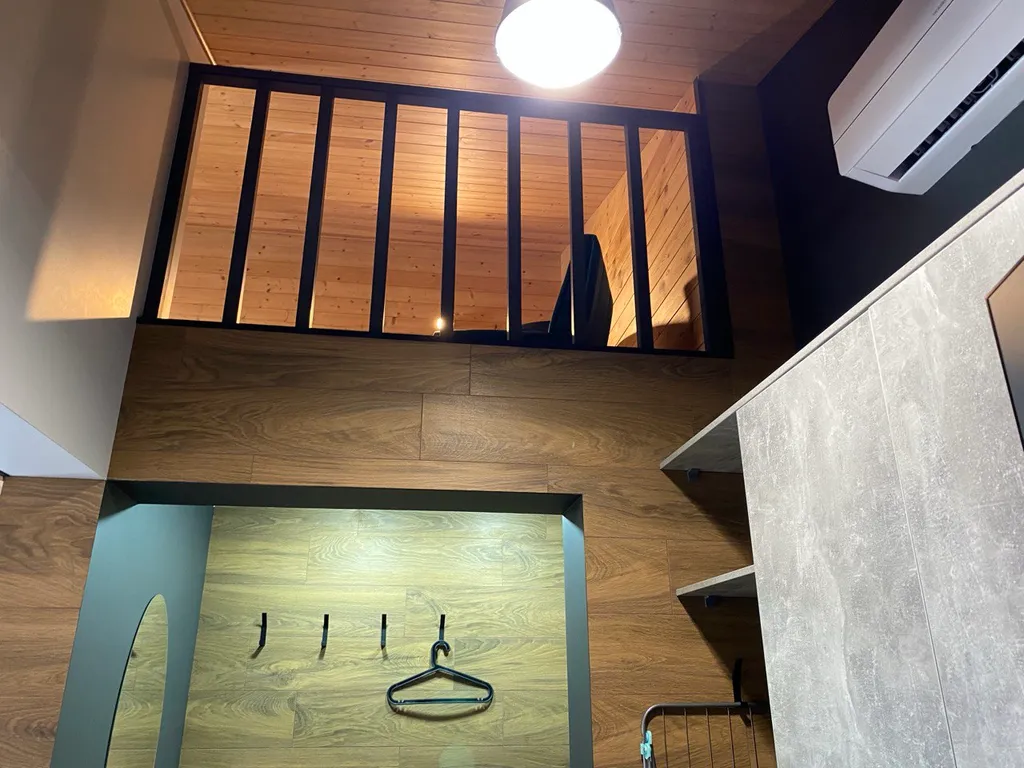 Двухуровневые апартаменты 2