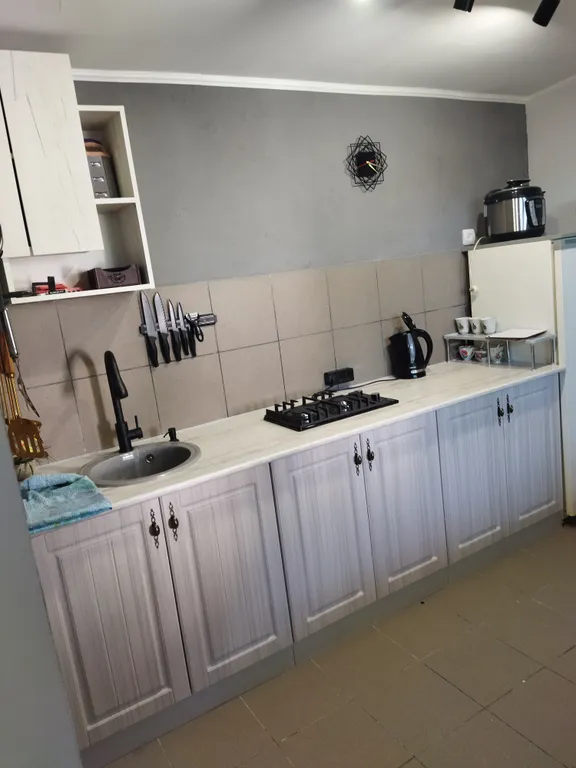 Уютная мансарда 35 м² в частном доме в 15 минутах ходьбы до моря