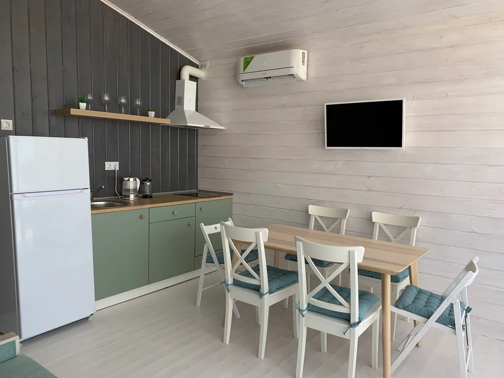 Коттедж Коттедж Rancho на берегу Азовского моря — Кучугуры