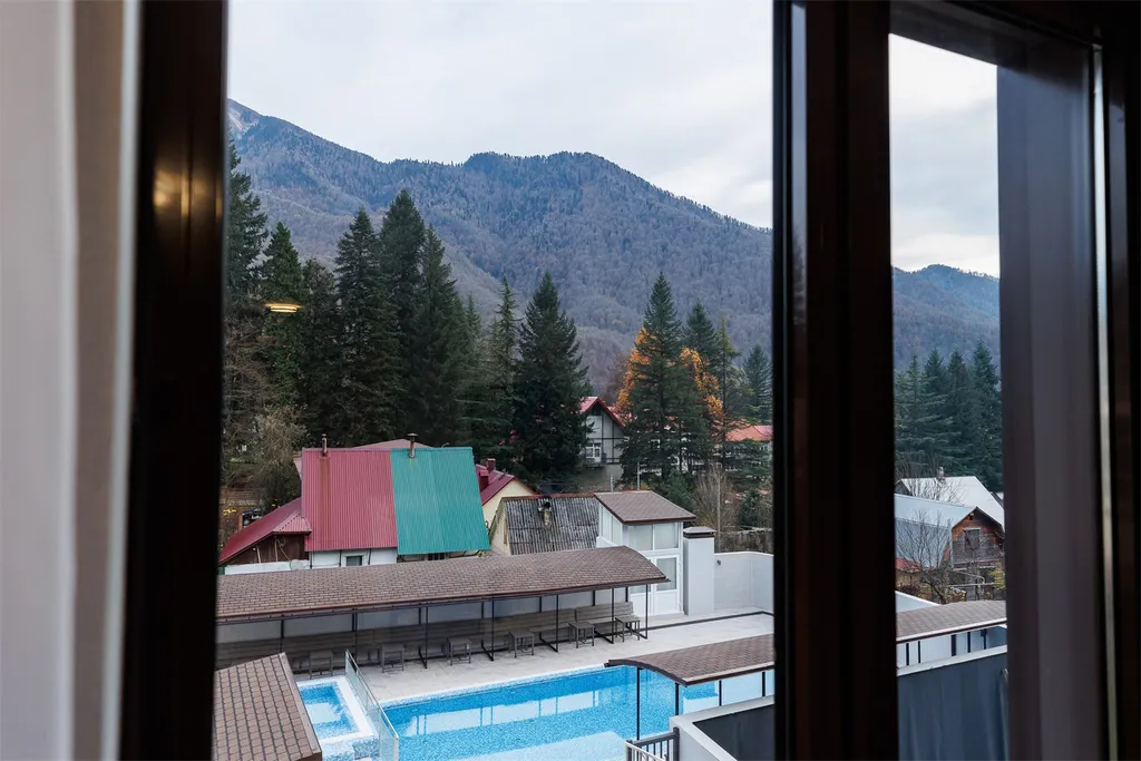 Двухместный комфорт, бассейн, вид на горы
