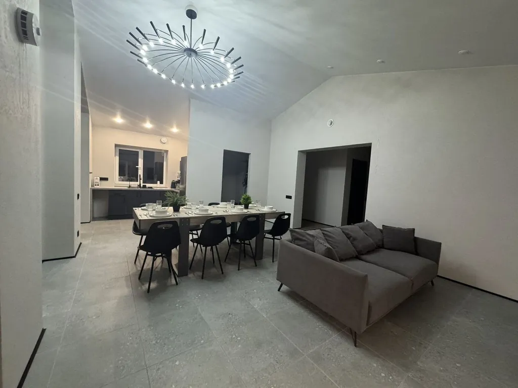 Коттедж за городом