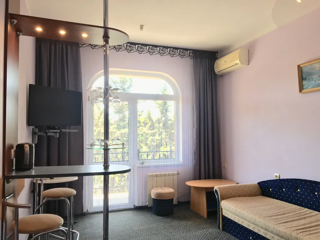 Квартира Комната — аренда посуточно в Алушта