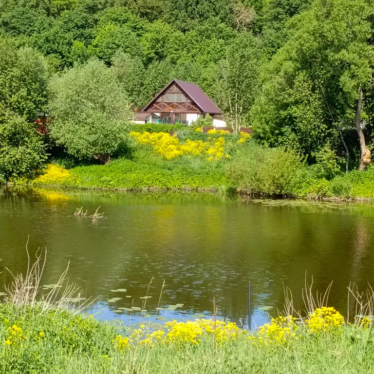 Коттедж Уютный домик с банным чаном — Глазово