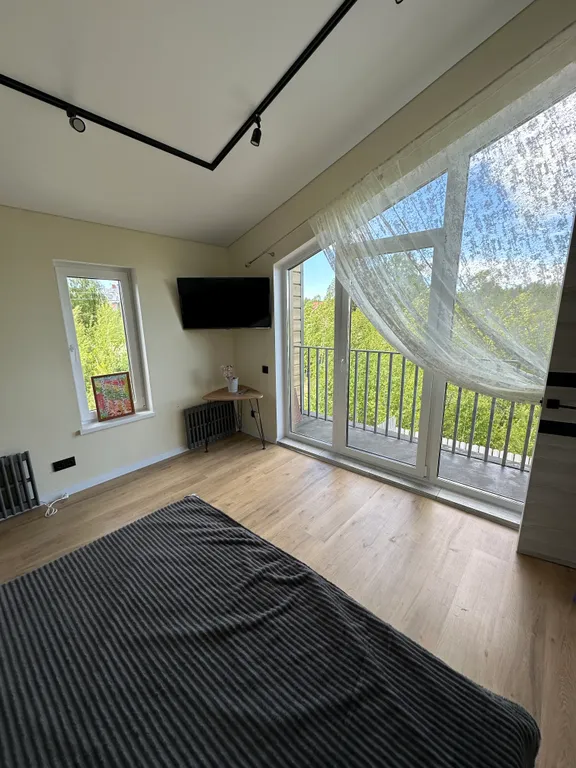 Апартаменты с видом на лес в 10 метрах от озера Банное