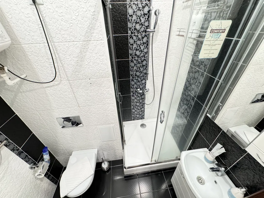 Современная квартира-студия рядом с ТРЦ Аура