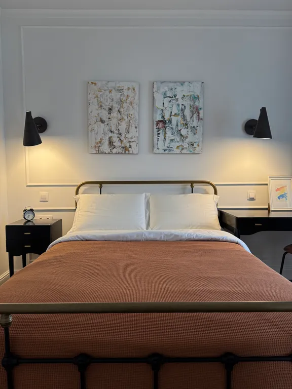 Квартира The Library Apartment - апартаменты с библиотекой в центре Петербурга — Санкт-Петербург