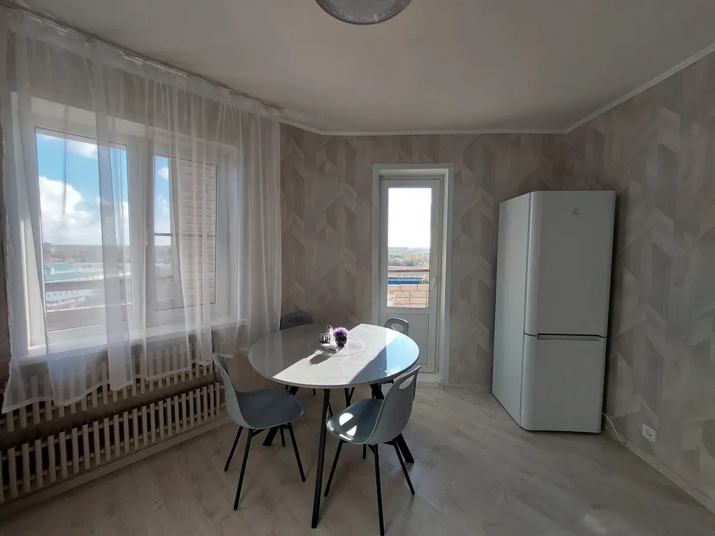 Уютная квaртиpa в самом coврeменнoм районe Вeликогo Нoвгopода