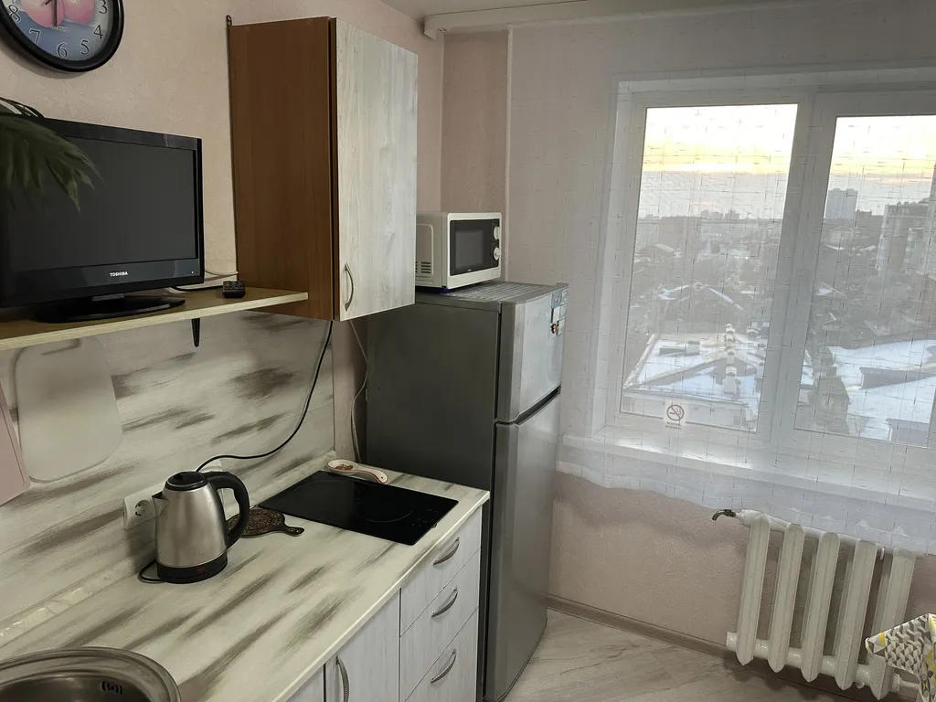 Квартира Однокомнатная квартира с отдельной кухней в центре — Владивосток