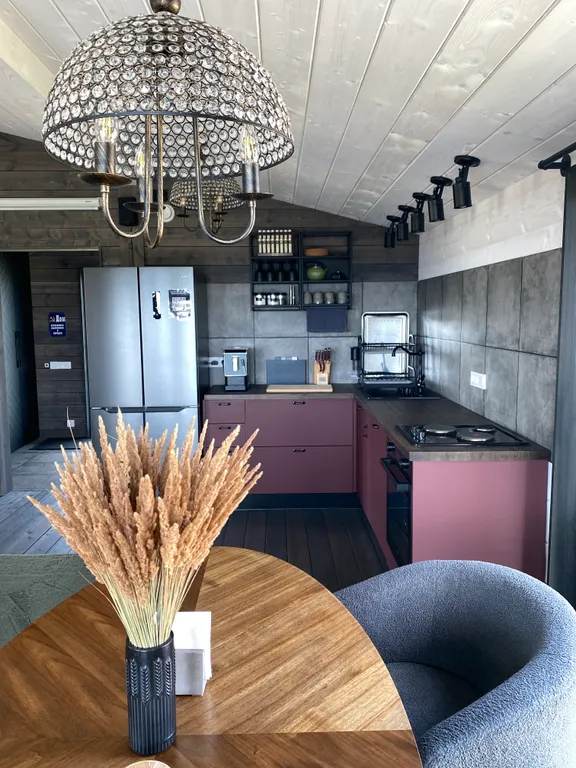 Дом в деревне с городским комфортом и русской баней