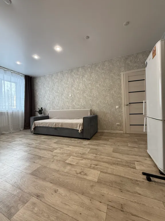 Уютная 2-комнатная квартира в м-не Угольщиков