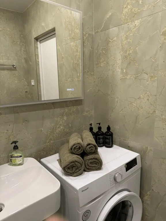 Квартира Двухкомнатная квартира у озера в центре Краснодара — Краснодар