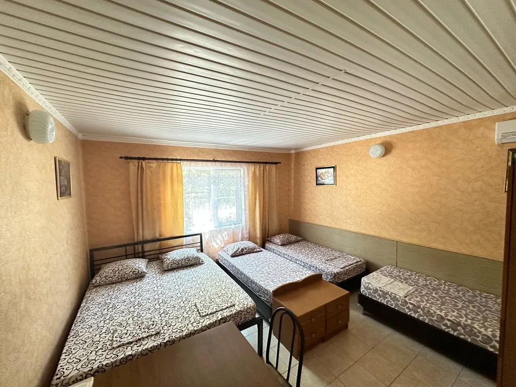 Квартира Комната — аренда посуточно в Голубицкая