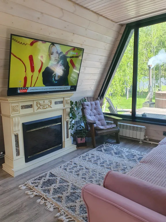 Домик в лесу А-фрейм вилладж