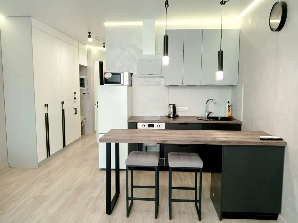 Студия у набережной