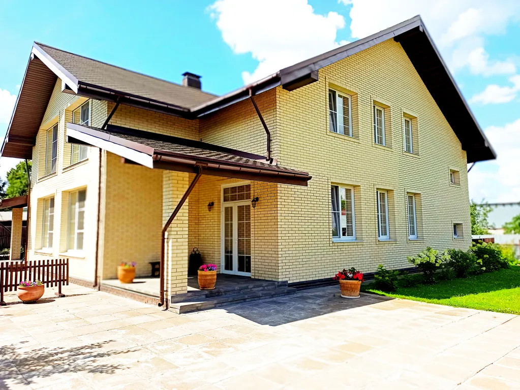 Студия с видом на сад и внутренний дворик