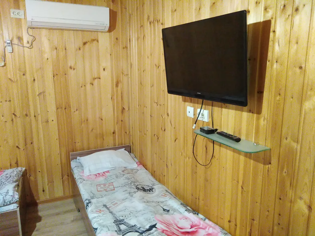 Комната на четверых для дружной компании, семьи, круглый год